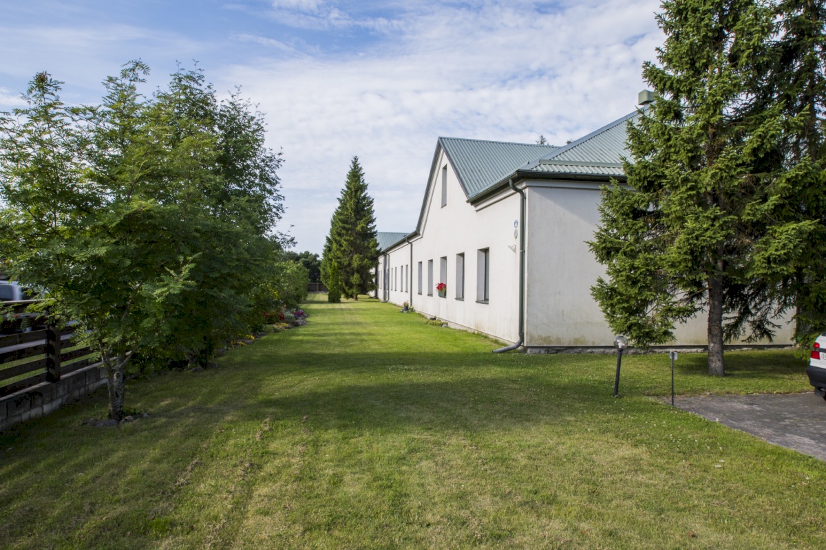 Saaremaa vald, Kuressaare linn, Aia 49