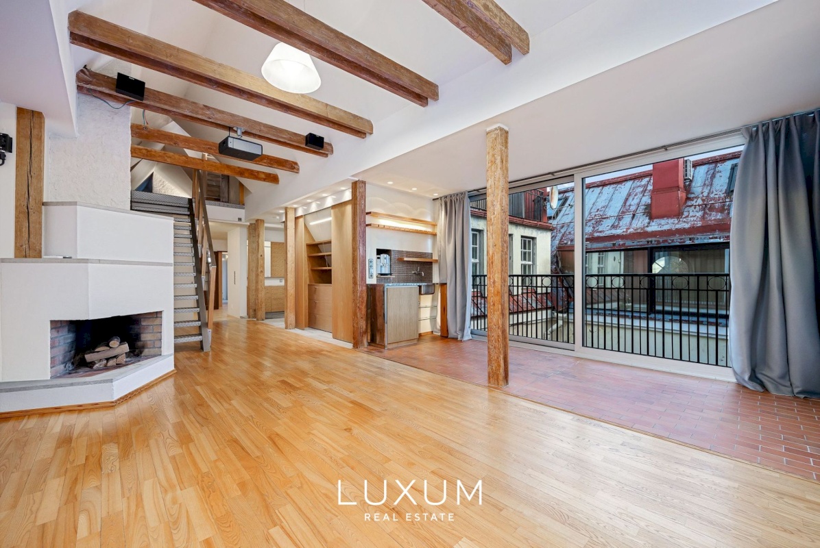 Tallinn, Kesklinna linnaosa, Vanalinna, Pikk 40