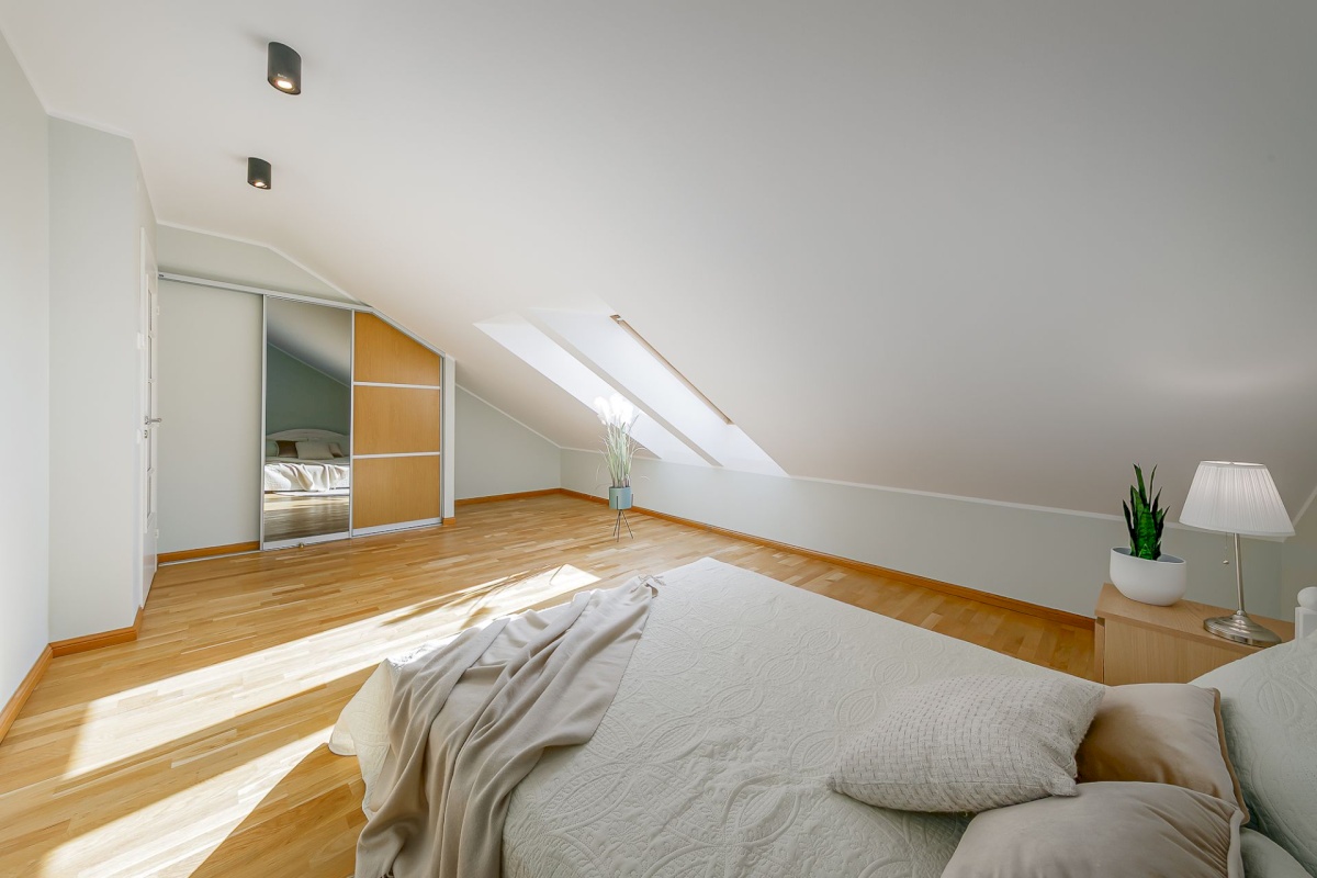 Tallinn, Kesklinna linnaosa, Südalinn, Pärnu mnt 27