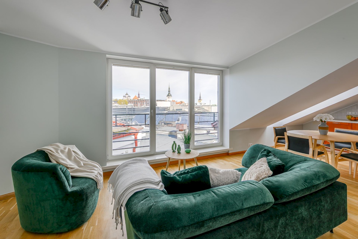 Tallinn, Kesklinna linnaosa, Südalinn, Pärnu mnt 27