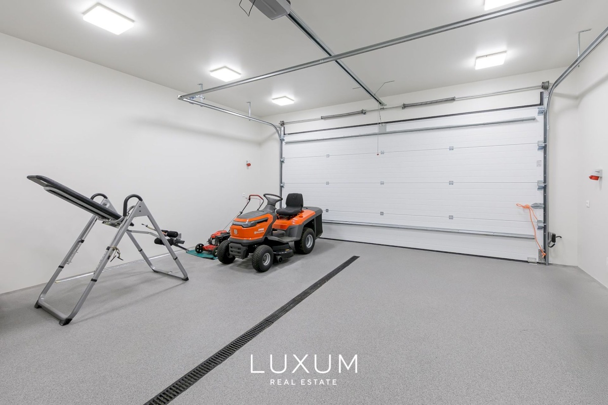 Viimsi vald, Pärnamäe küla, Kesk-kaare 42