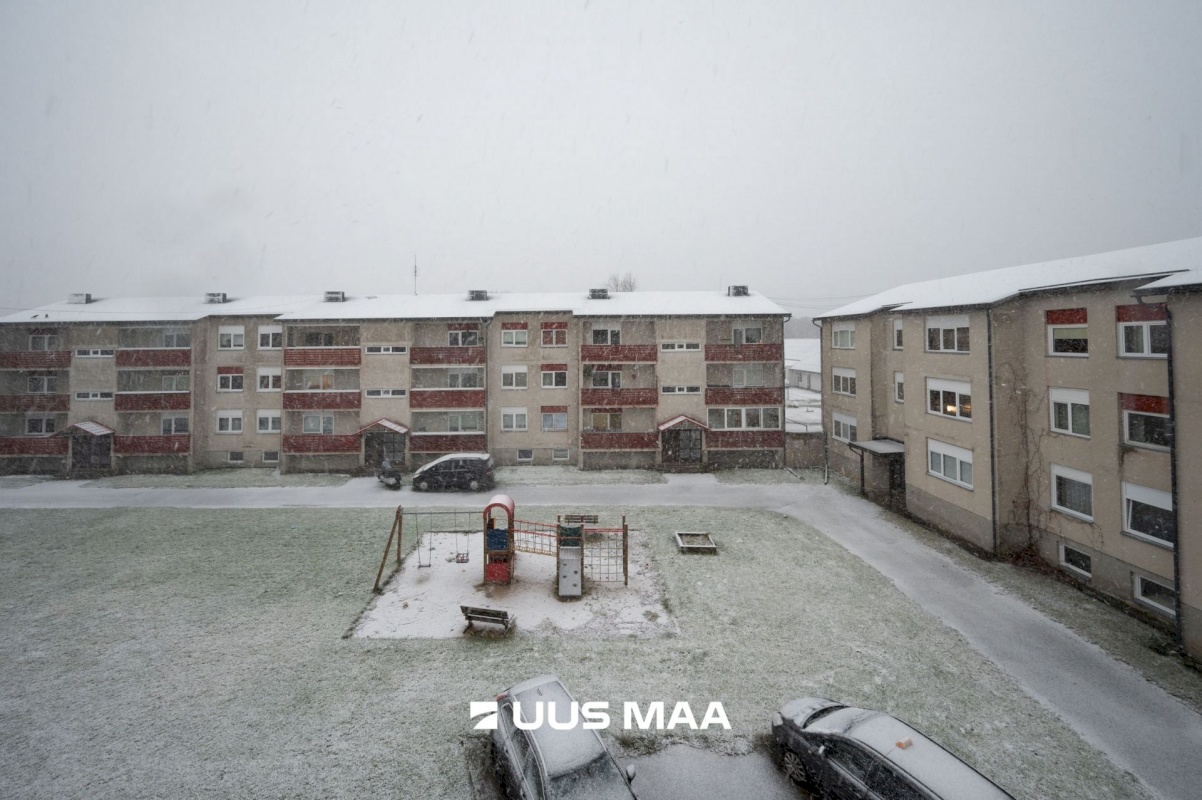 Haapsalu linn, Uuemõisa küla, Haudejaama 22