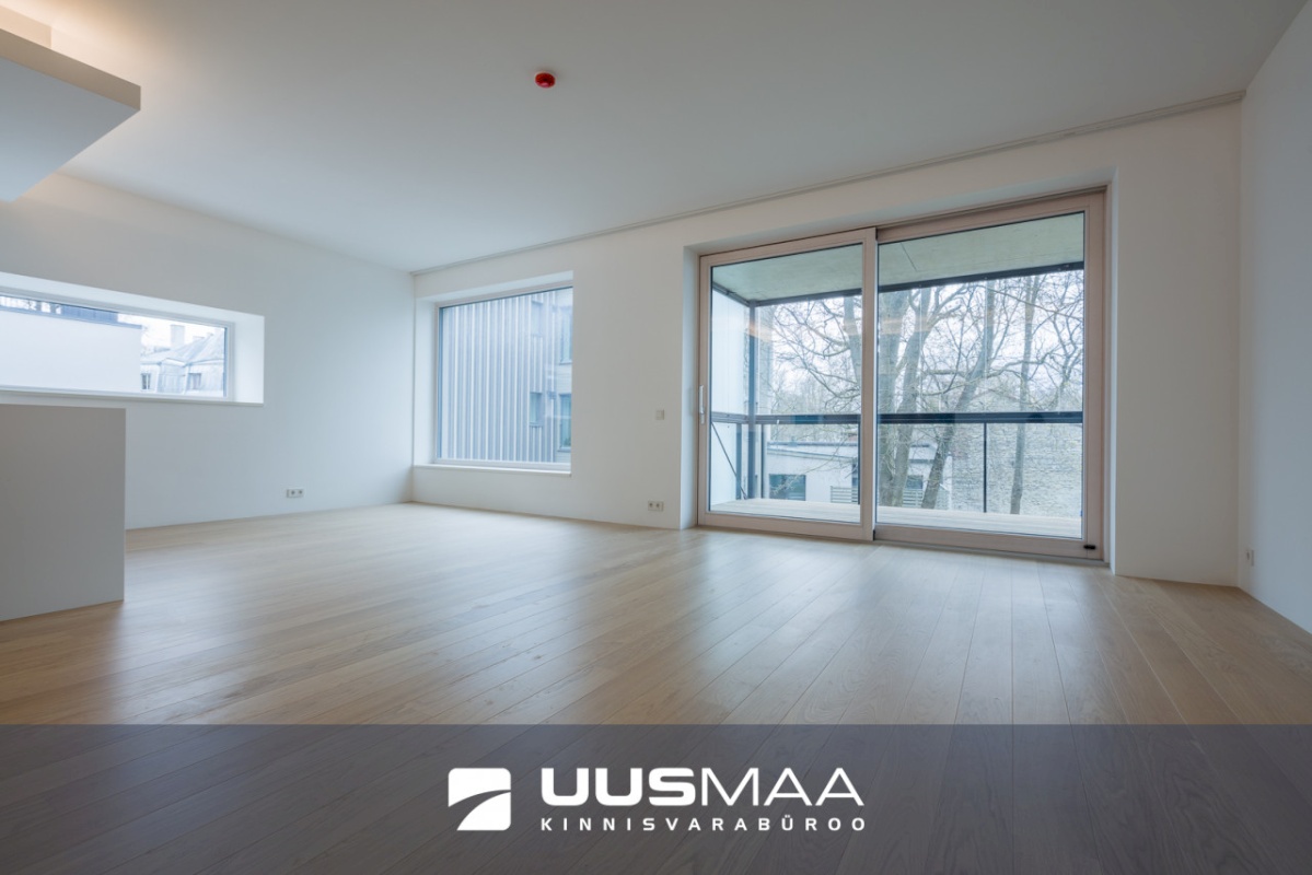Tallinn, Kesklinna linnaosa, Kadriorg, J. Poska 31