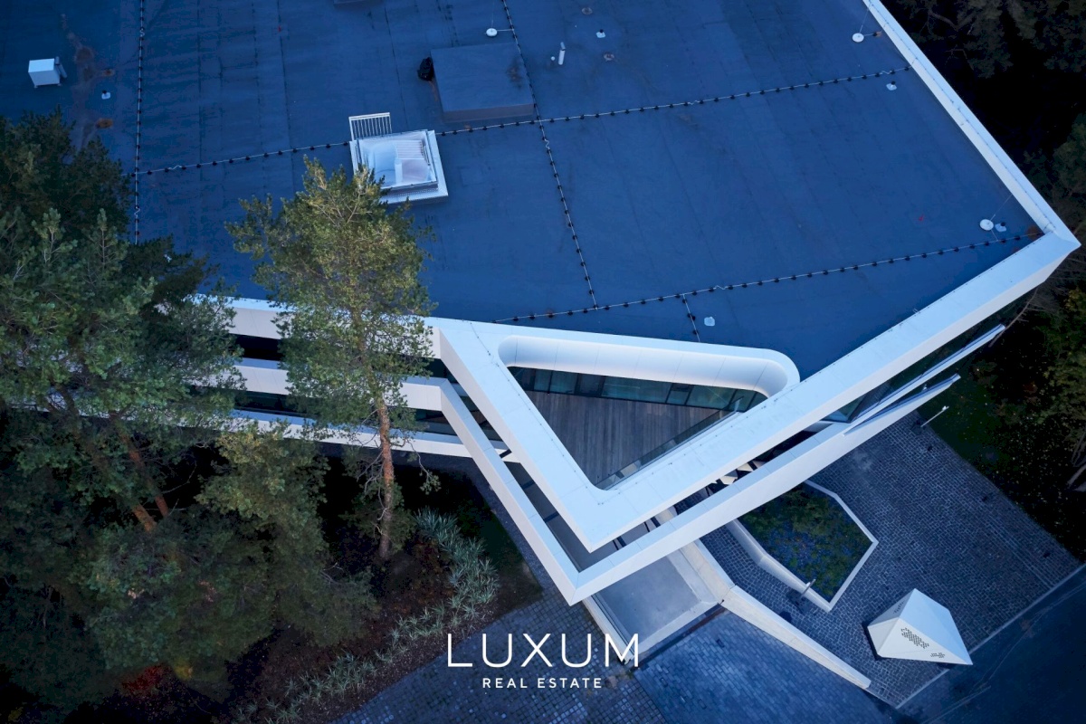 Tallinn, Pirita linnaosa, Jõesuu tee 6