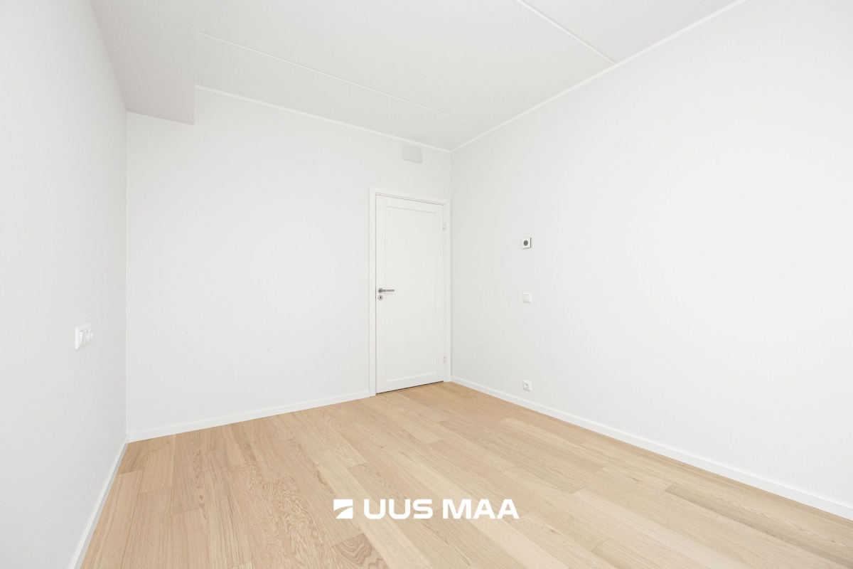 Saue vald, Saue linn, Keskuse 1/1-1