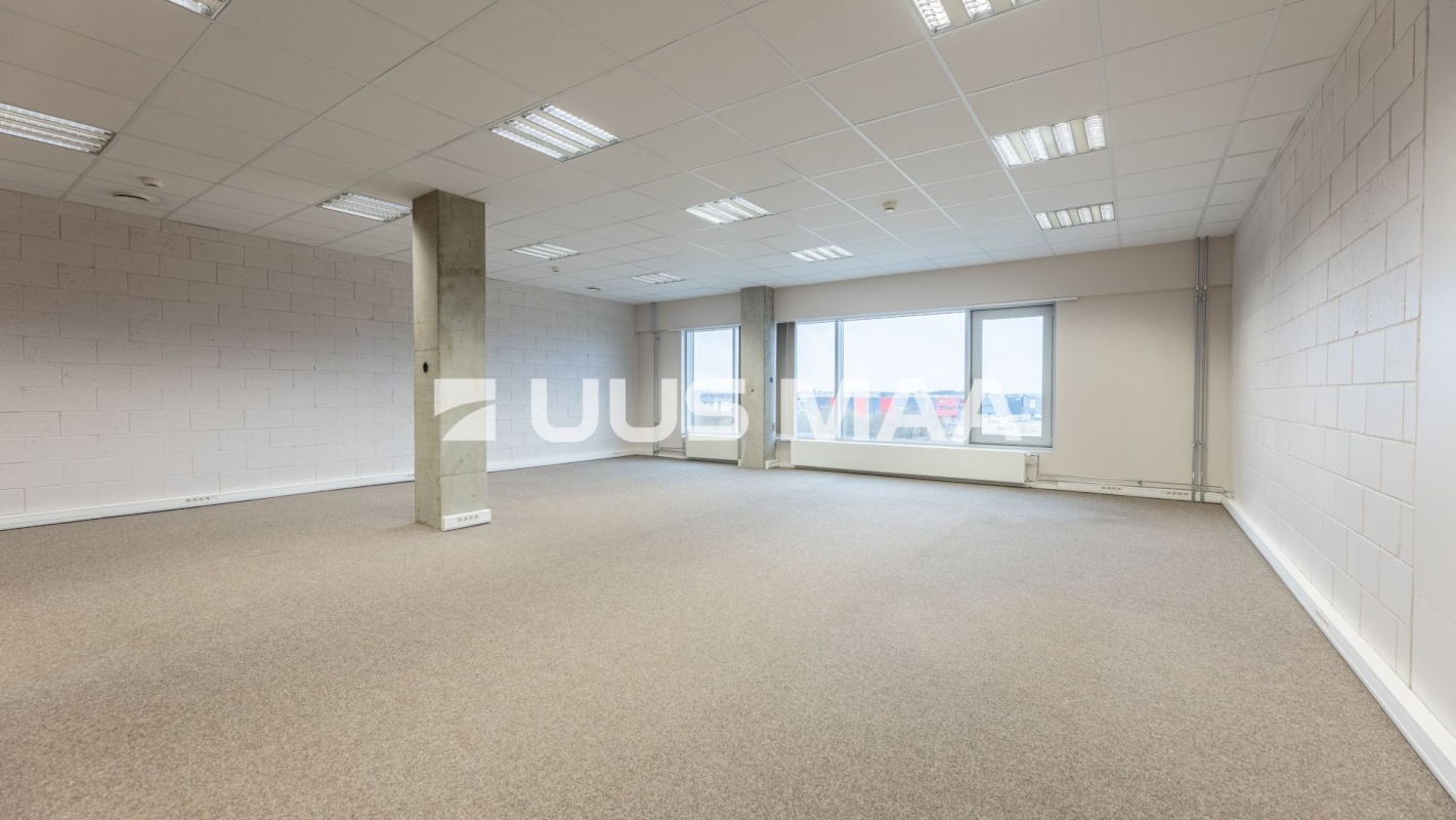 Rae vald, Peetri alevik, Helgi tee 2