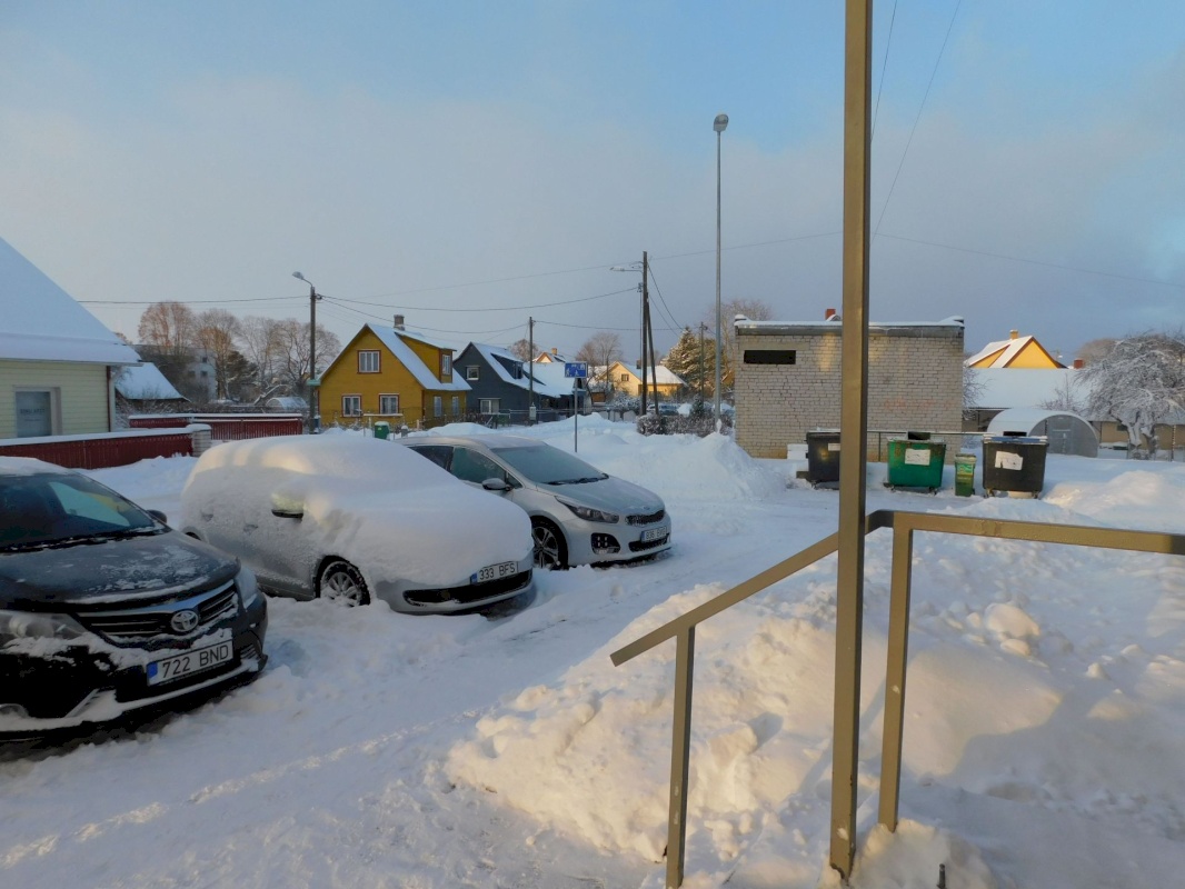 Jõhvi vald, Jõhvi linn, Narva mnt 31