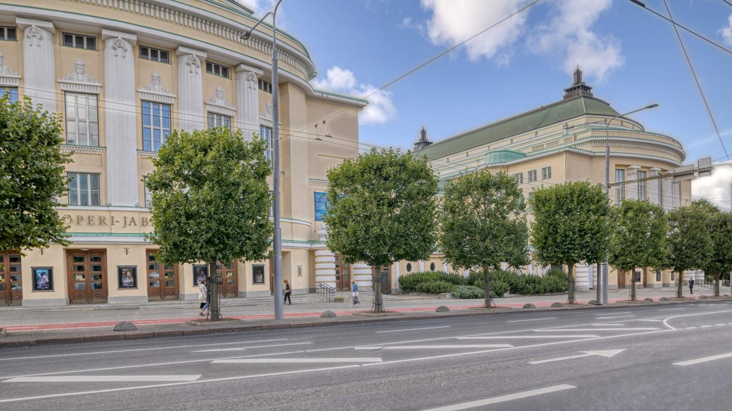 Tallinn, Kesklinna linnaosa, Teatri Väljak/ Estonia pst 7