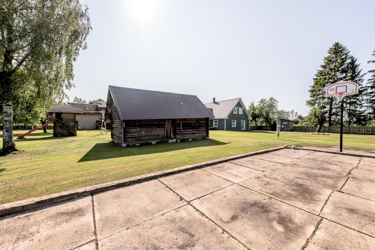 Lääneranna vald, Hälvati küla, Raudsepa