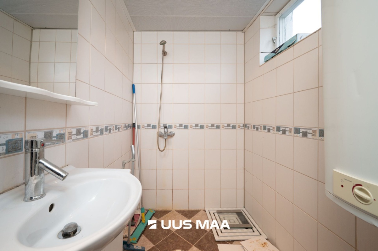 Lääne-Nigula vald, Palivere alevik, Põllu 8