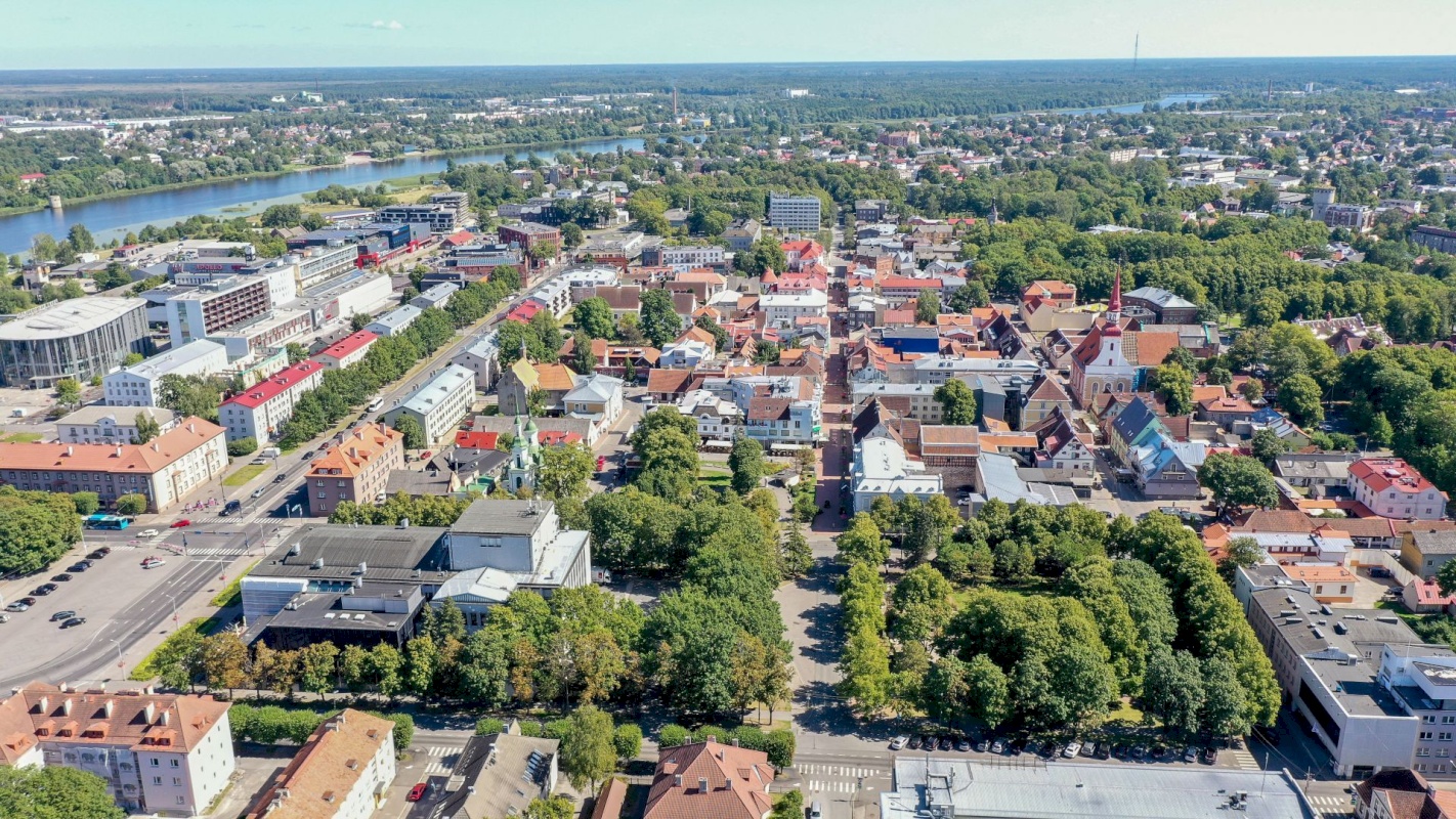 Pärnu linn, Pärnu linn, Kesklinn, Akadeemia tn 7