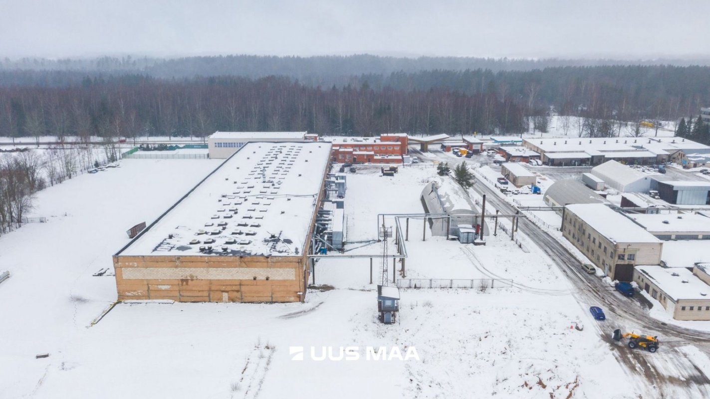 Tõrva vald, Tõrva linn, Tööstuse 1  ja 3