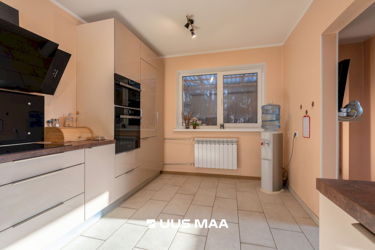 Tartu linn, Tartu linn, Ihaste, Kabina tee 18