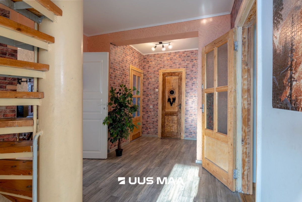 Tartu linn, Tartu linn, Ihaste, Kabina tee 18