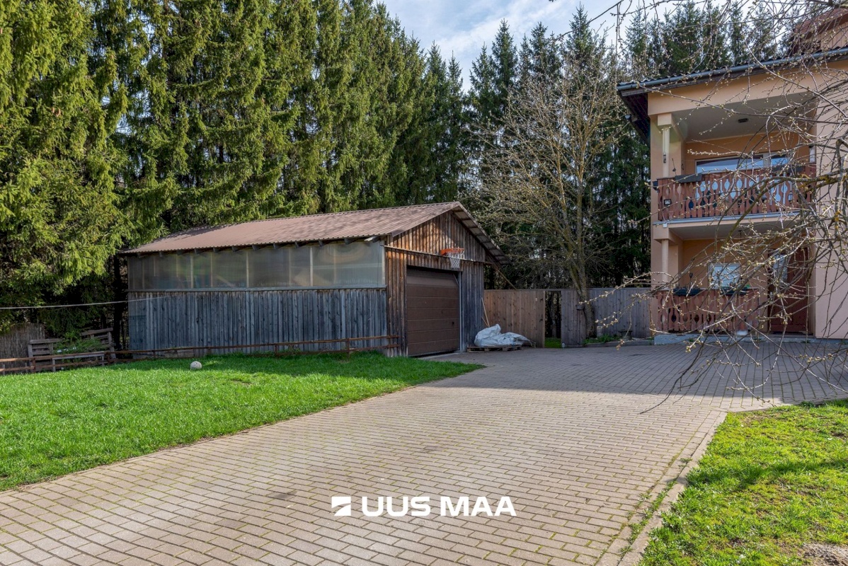 Tartu linn, Tartu linn, Ihaste, Kabina tee 18