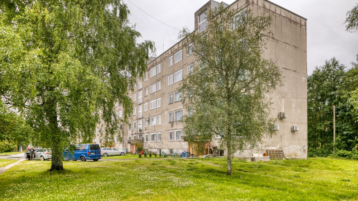 Lääne-Nigula vald, Palivere alevik, Põllu 8