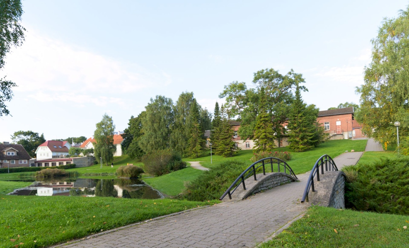 Rakvere linn, Adoffi 1-14