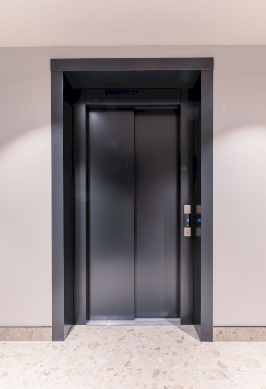 Rakvere linn, Adoffi 1-25