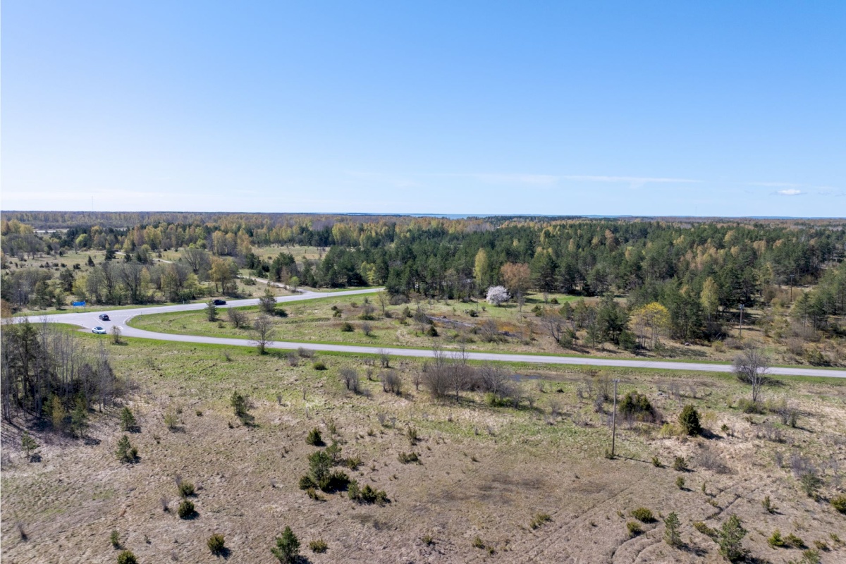 Haapsalu linn, Rohuküla, Krahvi tee 3