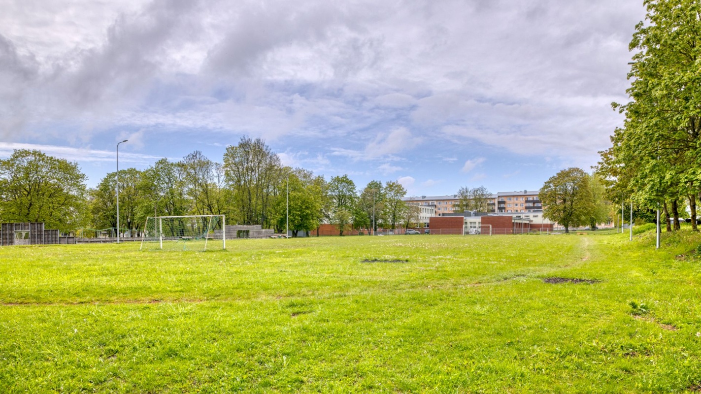 Lääne-Harju vald, Paldiski linn, Pakri tn 1