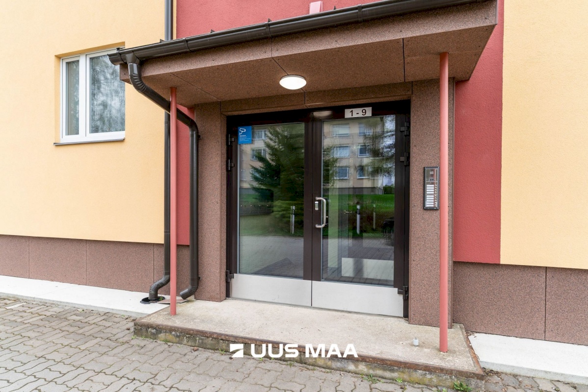 Viljandi vald, Viiratsi alevik, Sakala tn 8