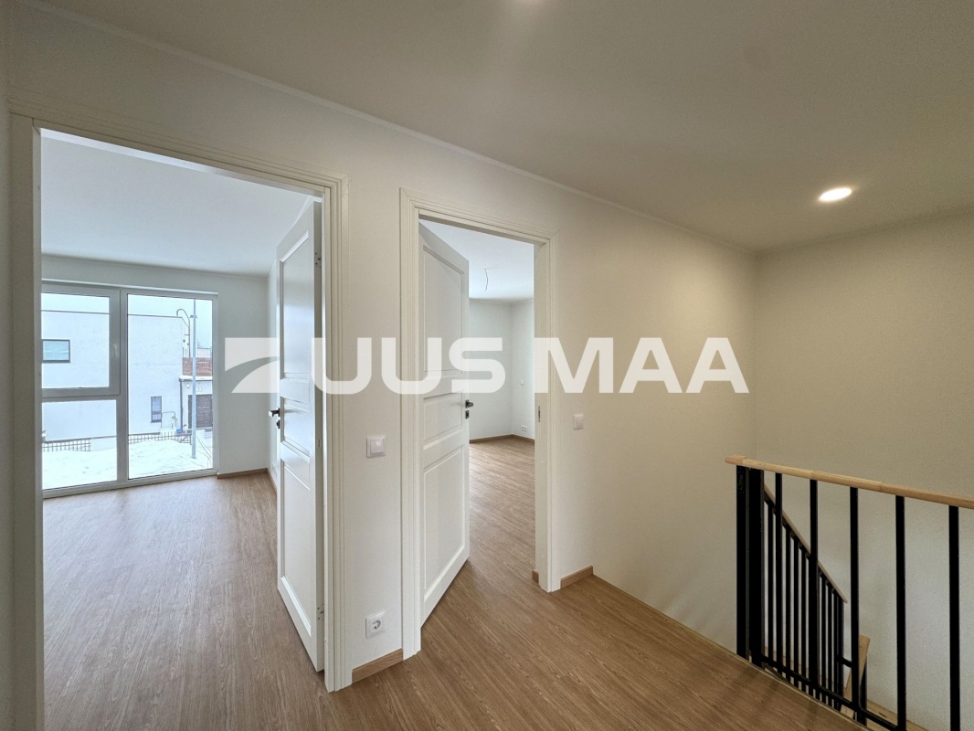 Rakvere linn, Mõisavälja 3-2