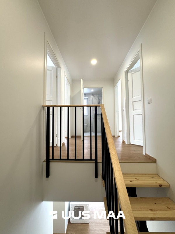 Rakvere linn, Mõisavälja 3-2