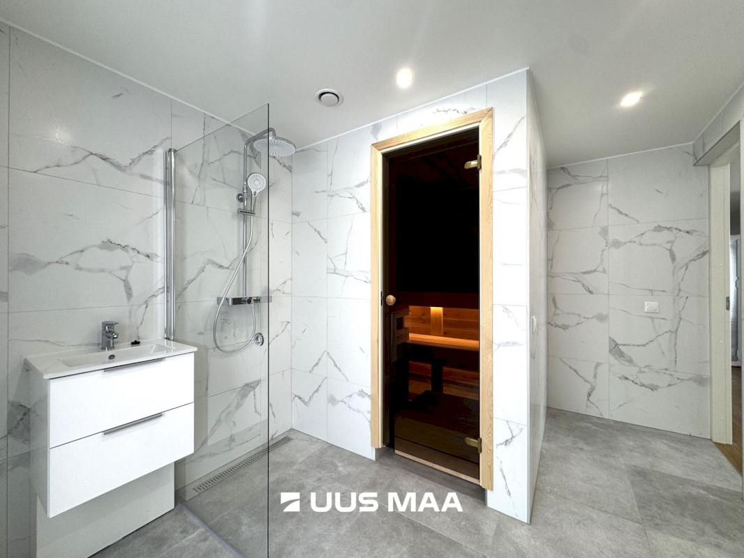 Rakvere linn, Mõisavälja 3-2