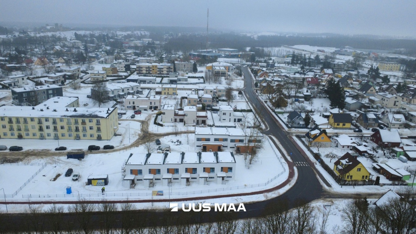 Rakvere linn, Mõisavälja 3-2