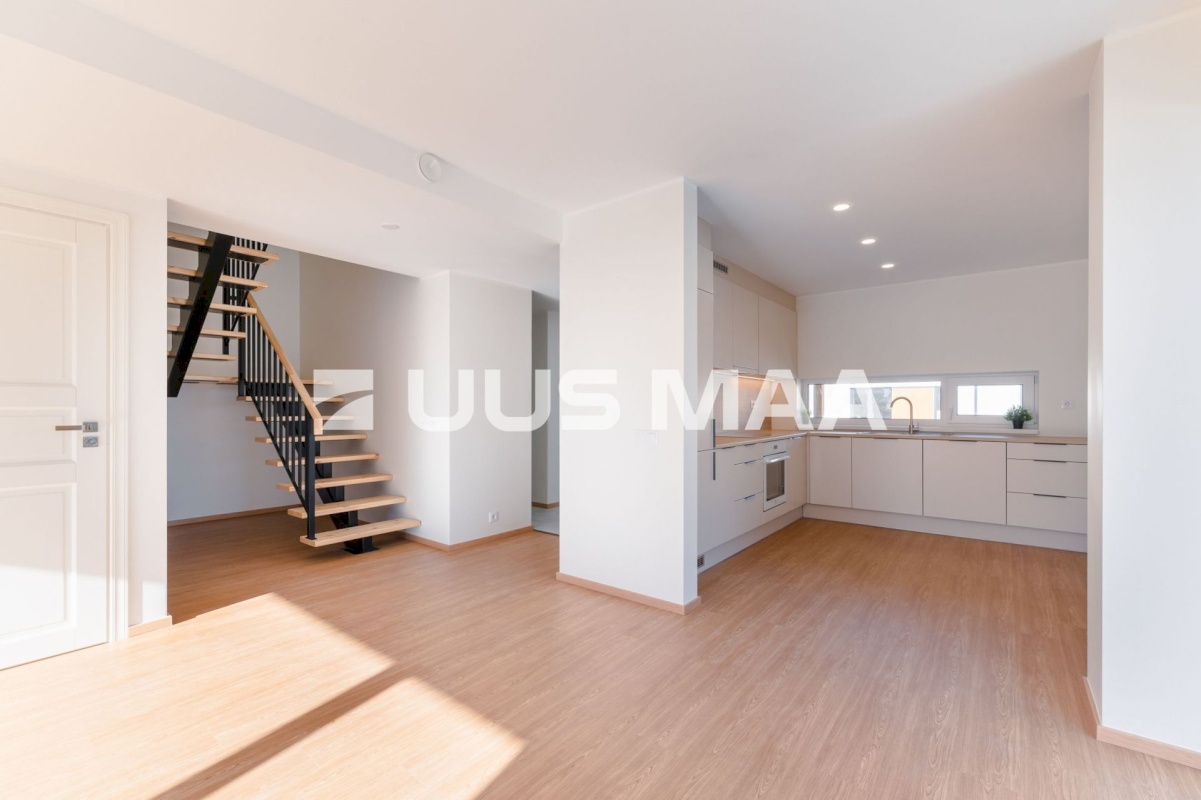 Rakvere linn, Mõisavälja 3-2