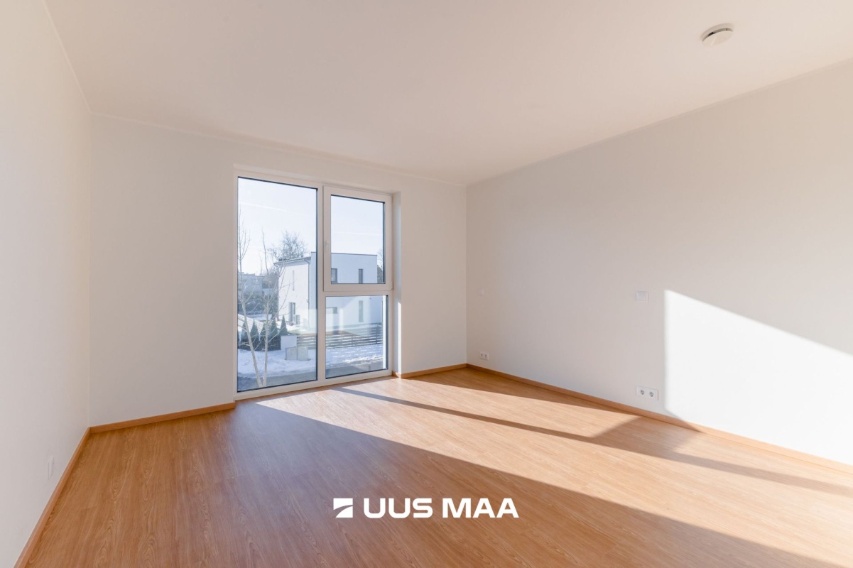 Rakvere linn, Mõisavälja 3-2