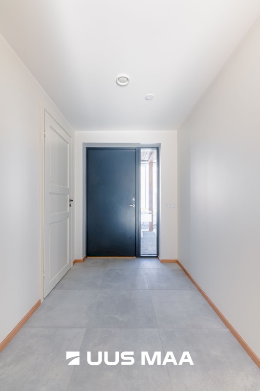 Rakvere linn, Mõisavälja 3-2