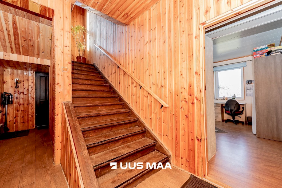 Lääneranna vald, Karuse küla