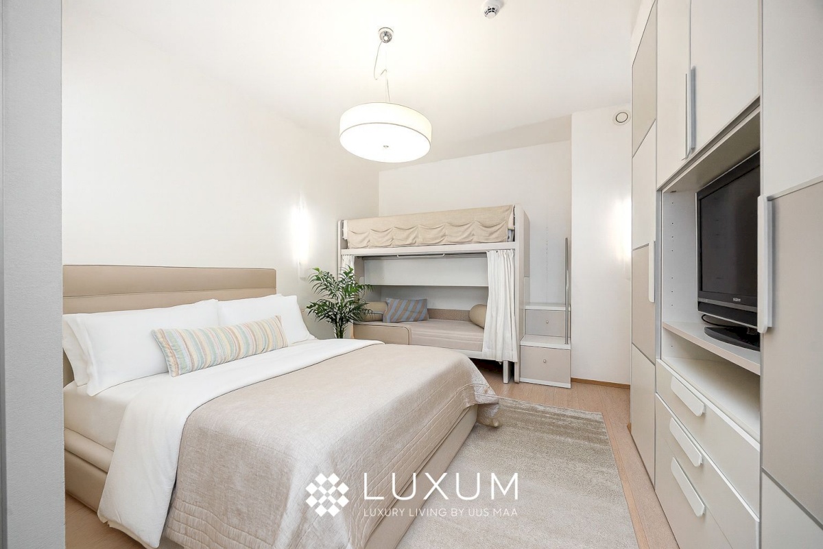 Tallinn, Pirita linnaosa, Pirita, Supluse pst 1