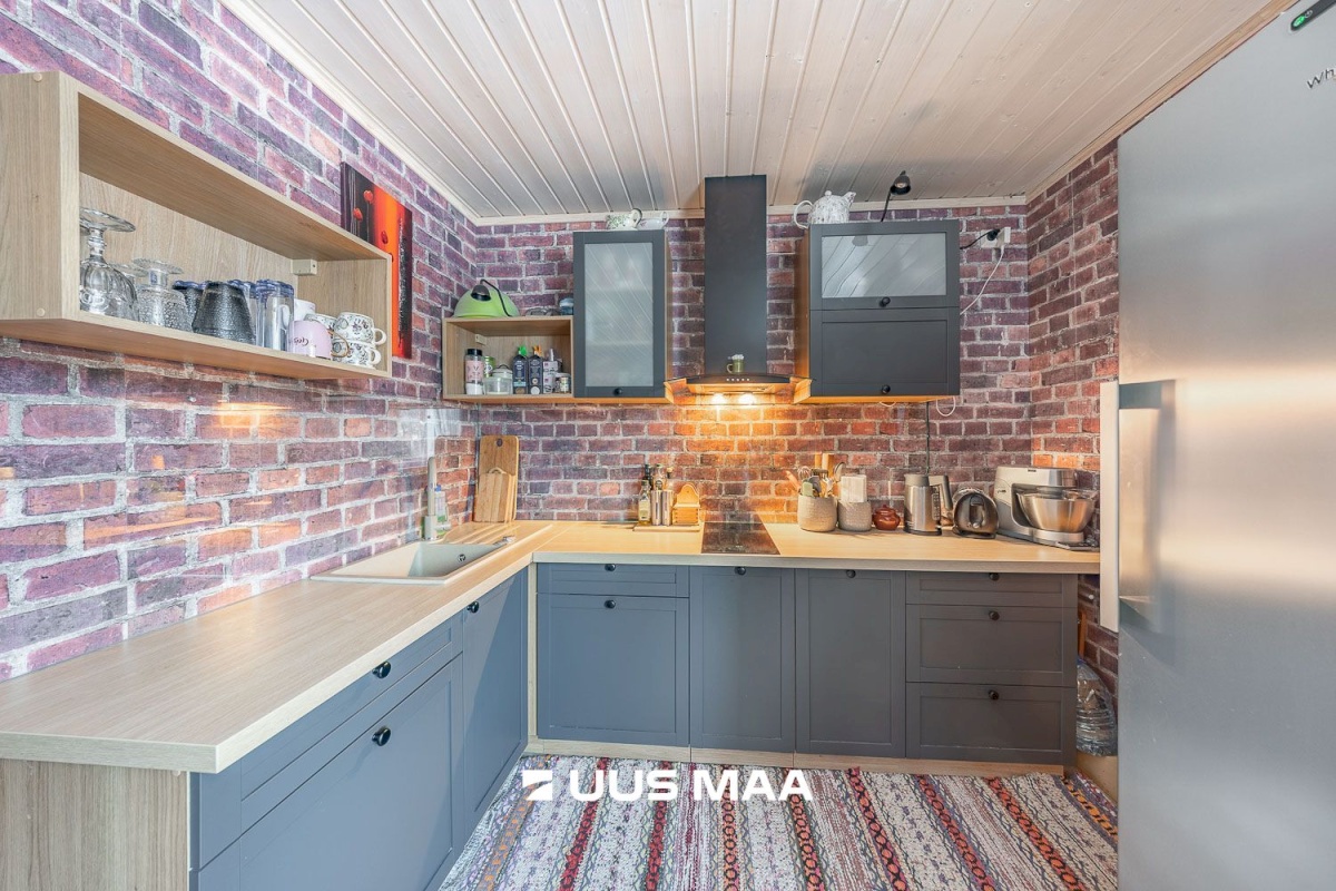 Mustvee vald, Kalmaküla, Pihla tee 1