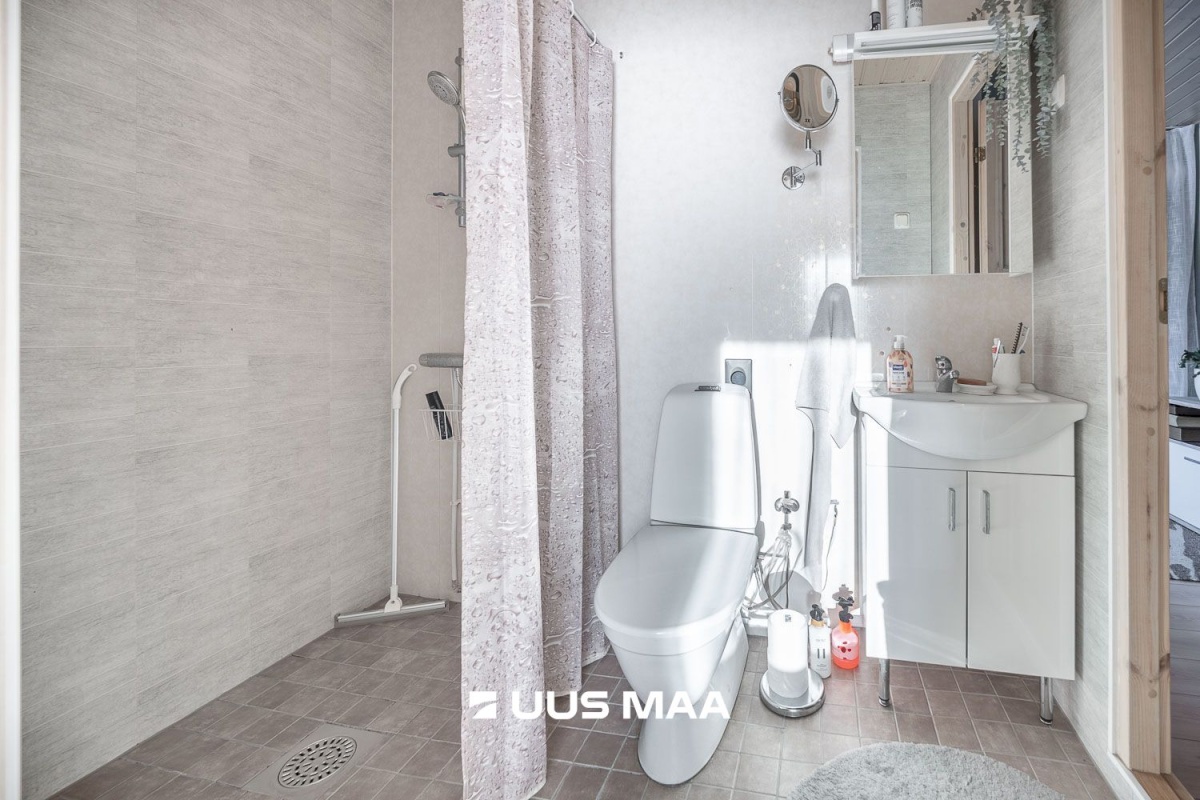 Mustvee vald, Kalmaküla, Pihla tee 1