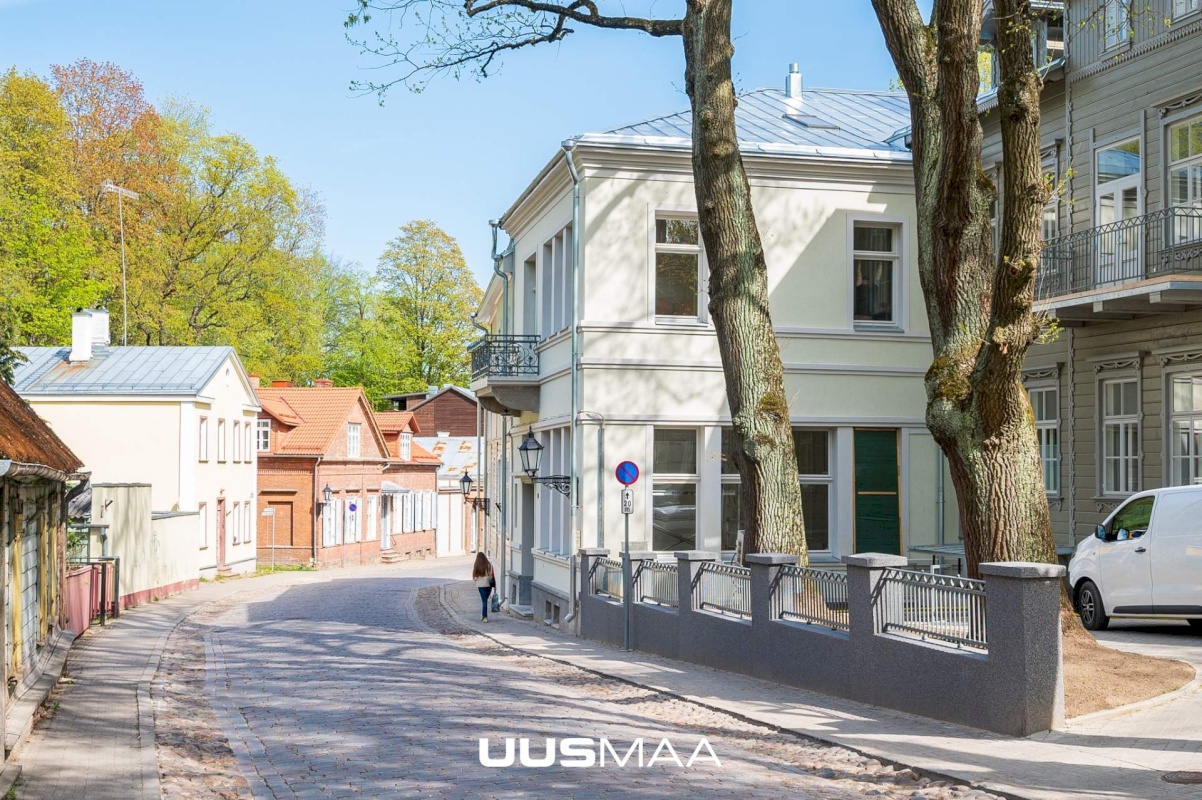 Tartu linn, Tartu linn, Kesklinn, Vallikraavi tn 10