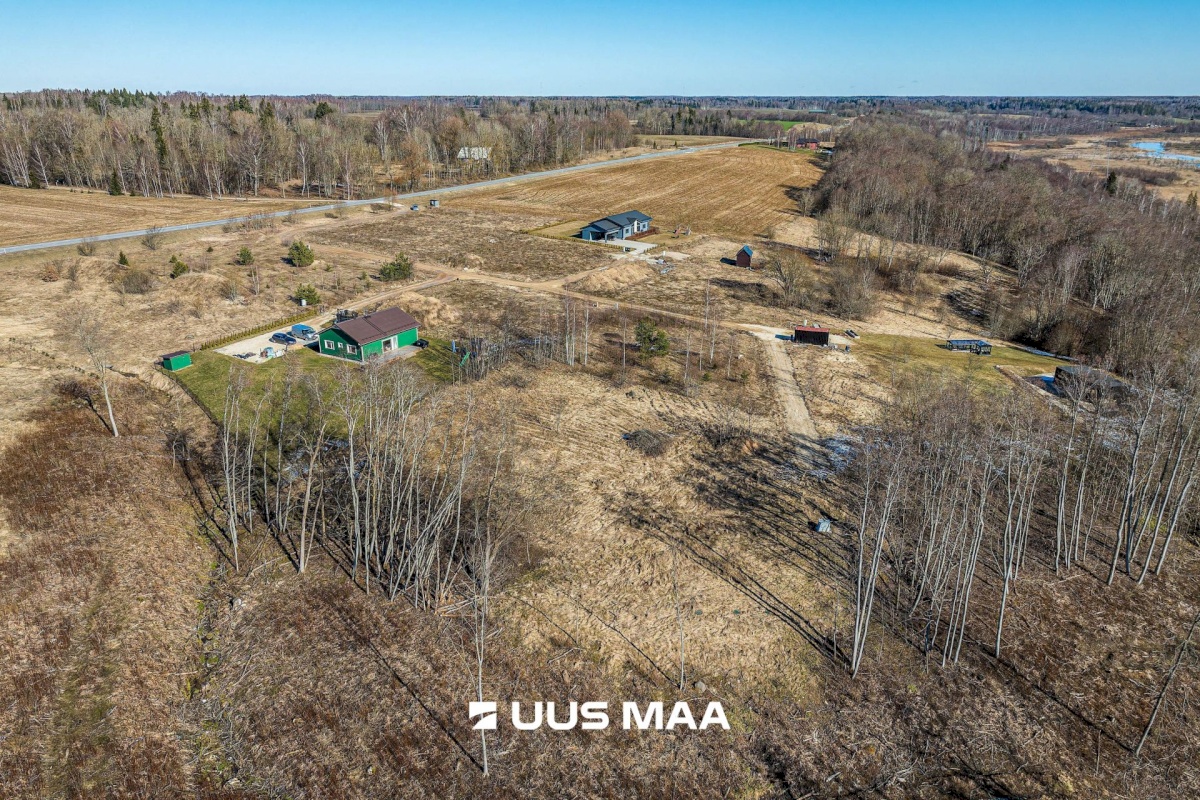 Viljandi vald, Peetrimõisa küla, Ilvese tee 12