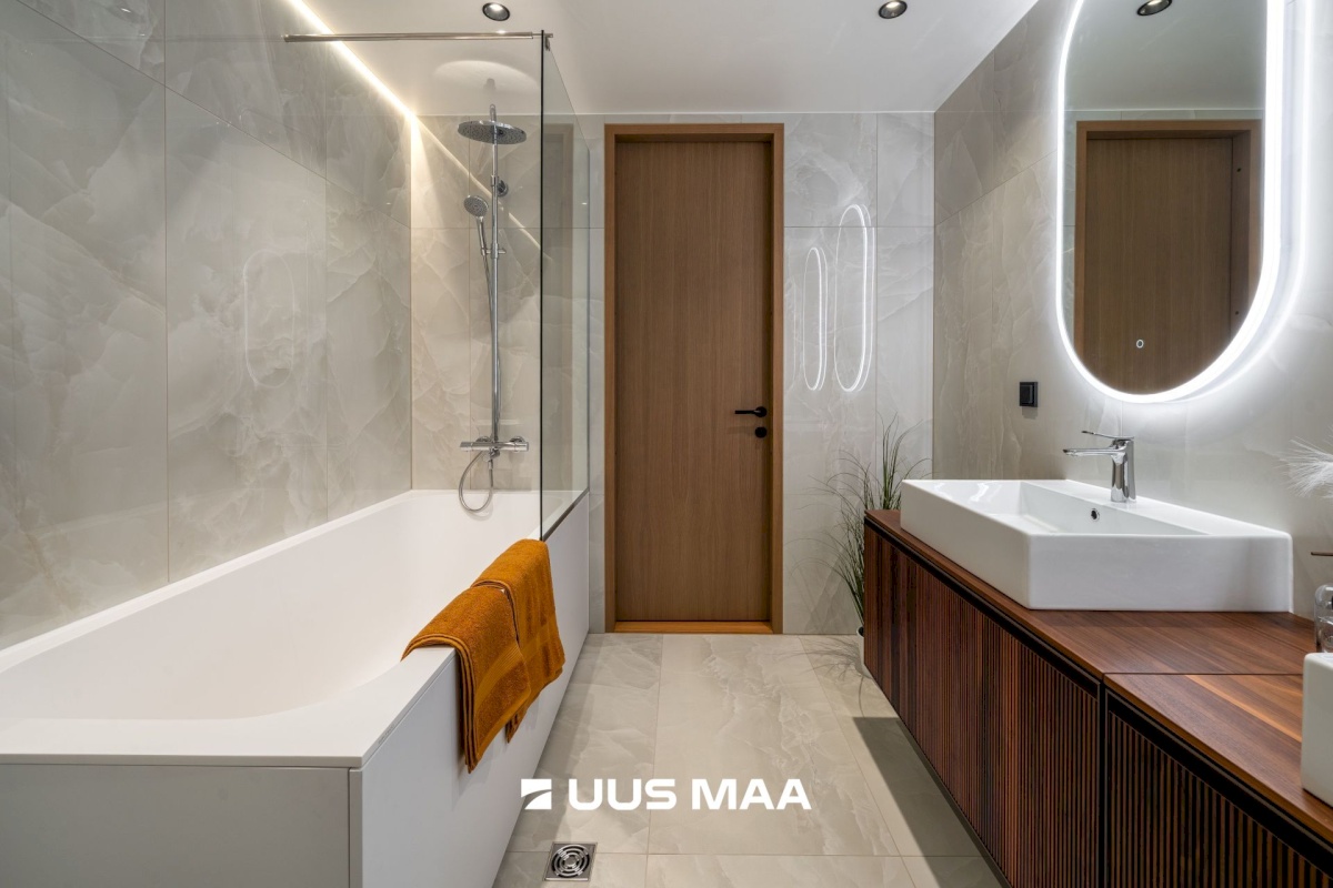 Tallinn, Kesklinna linnaosa, Tartu mnt 44-8