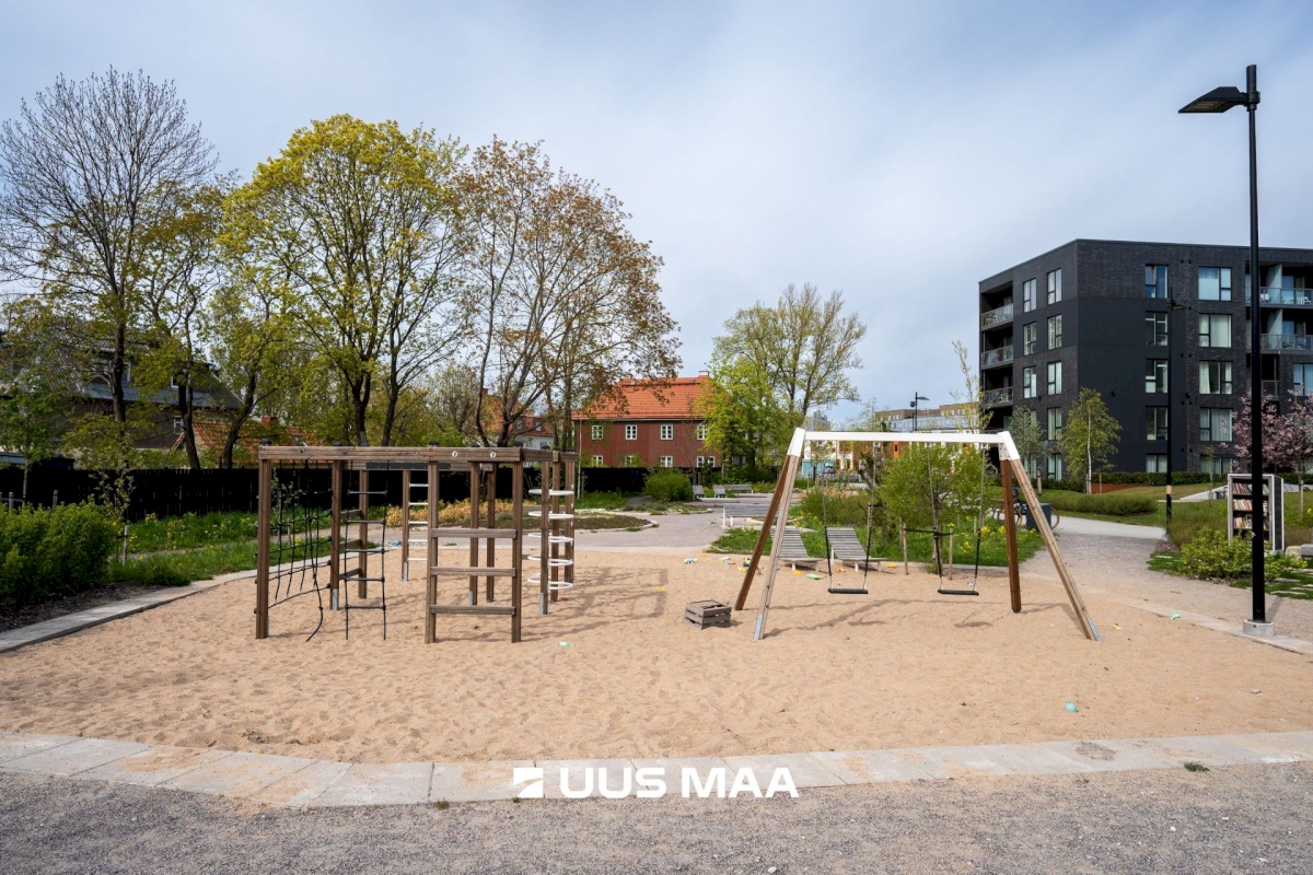 Tallinn, Kesklinna linnaosa, Veerenni, Tiiu 12/2