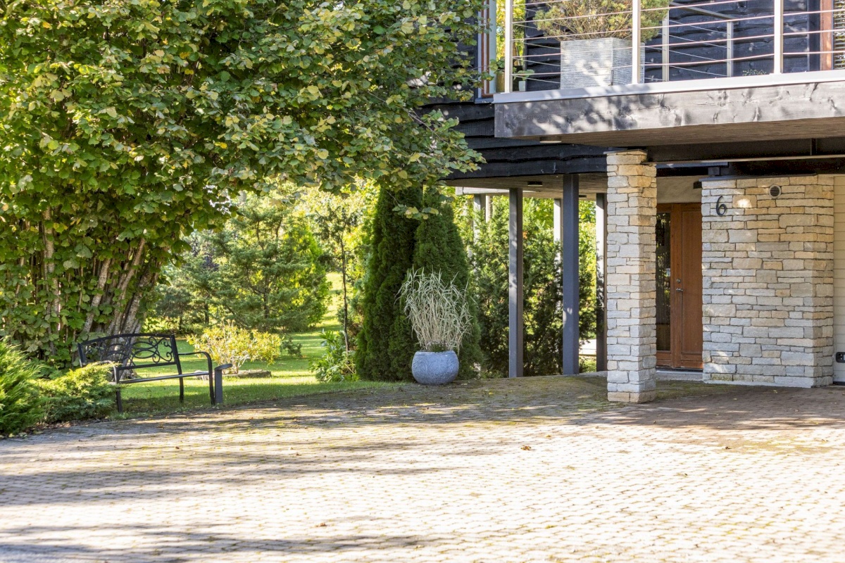 Harku vald, Muraste küla, Ladva 6