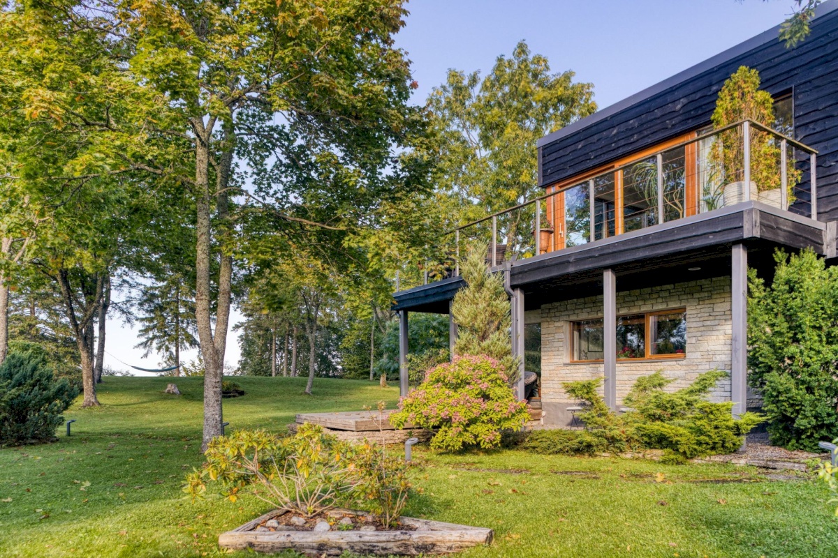 Harku vald, Muraste küla, Ladva 6