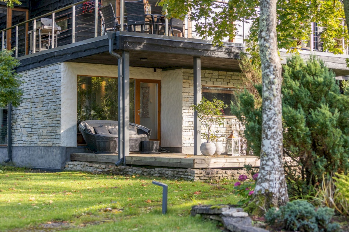 Harku vald, Muraste küla, Ladva 6