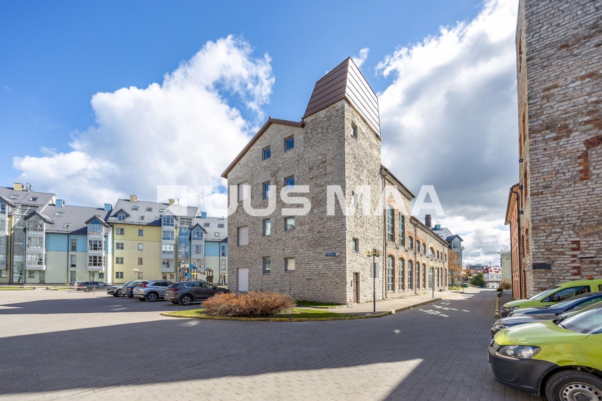 Tallinn, Põhja-Tallinna linnaosa, Kalamaja, Põhja pst 21c