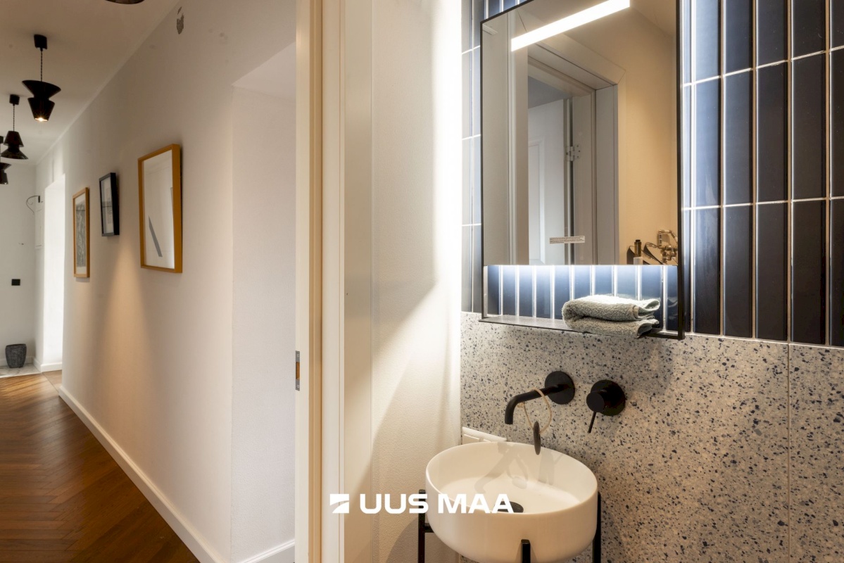 Tallinn, Kesklinna linnaosa, Vanalinn, Harju 5