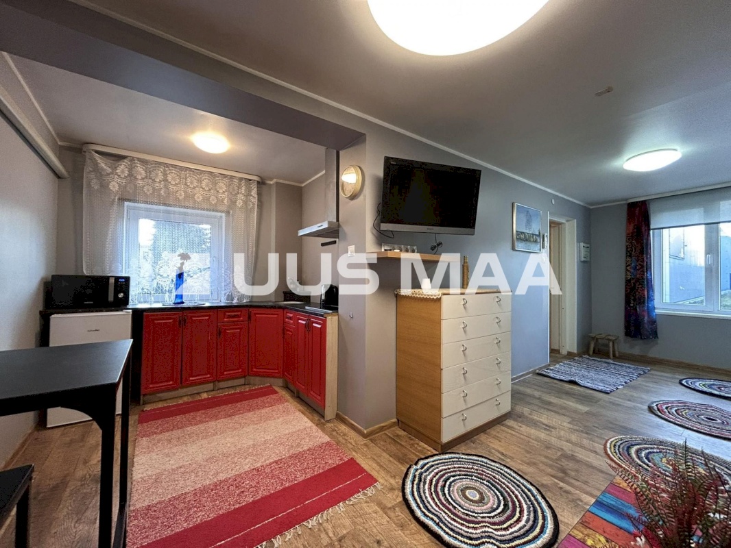 Rakvere linn, Tallinna tn 42