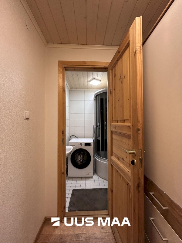 Rakvere linn, Tallinna tn 42