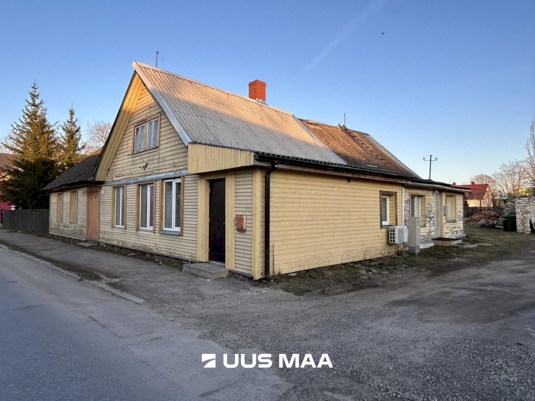 Rakvere linn, Tallinna tn 42