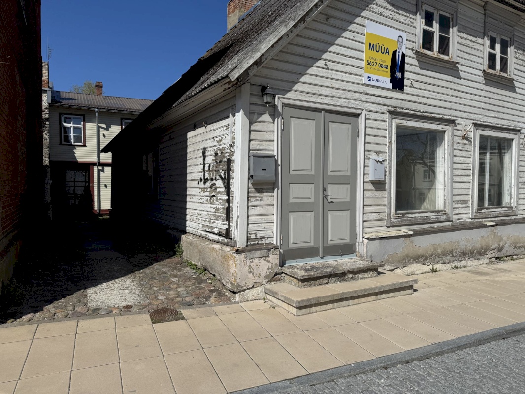 Rakvere linn, Pikk 28