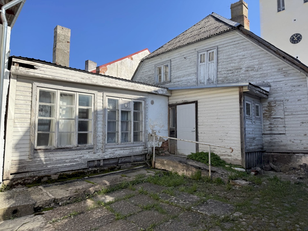 Rakvere linn, Pikk 28